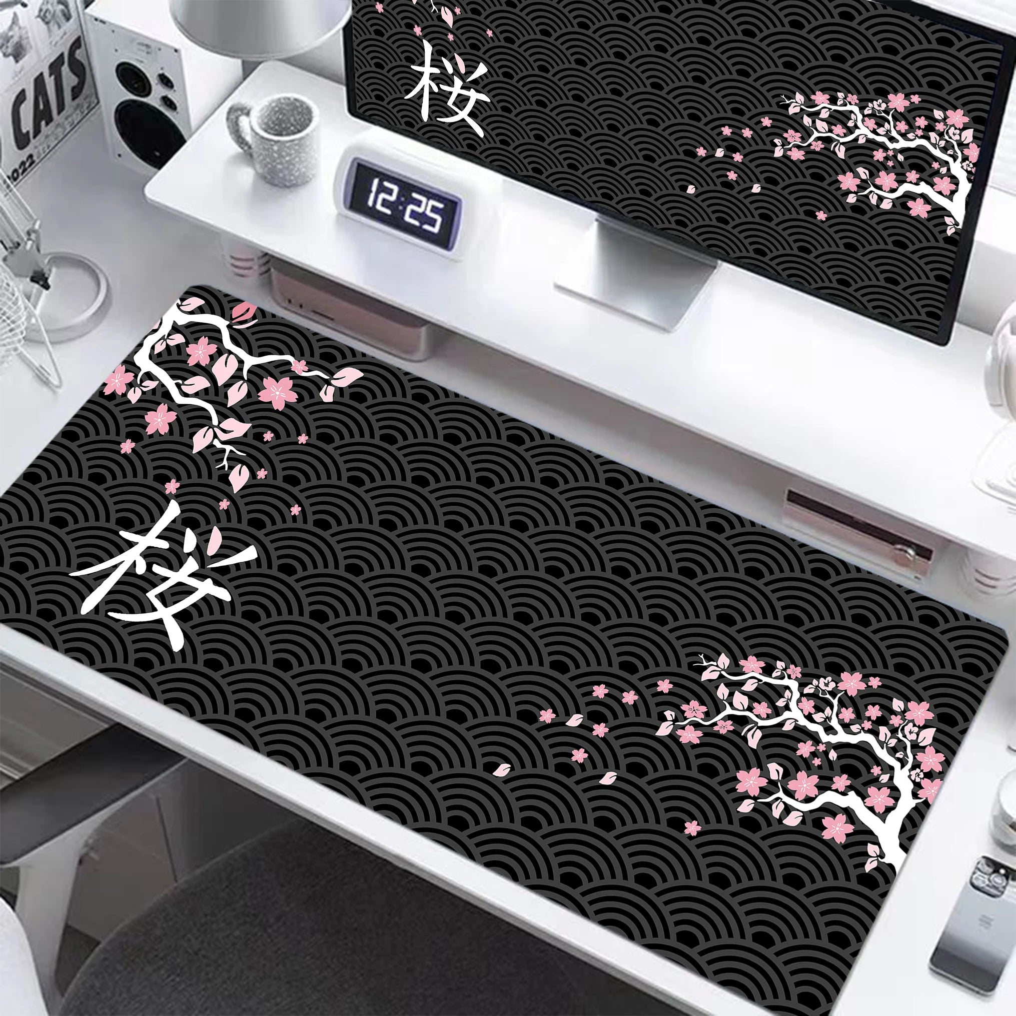 Dark Purple Cherry Blossom Desk Mat, Minimalist Japanese Aesthetic Large Extended Mouse Pad Smooth Surface Ordinateur Portable