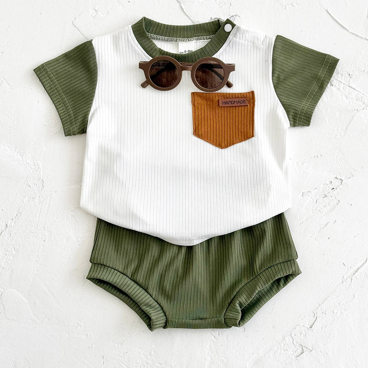 New Baby Boys Girls Suit Summer Style Green and White Splicing Tees+Loose Shorts Girls 2Pcs Casual Infant Sets Toddler Clothes