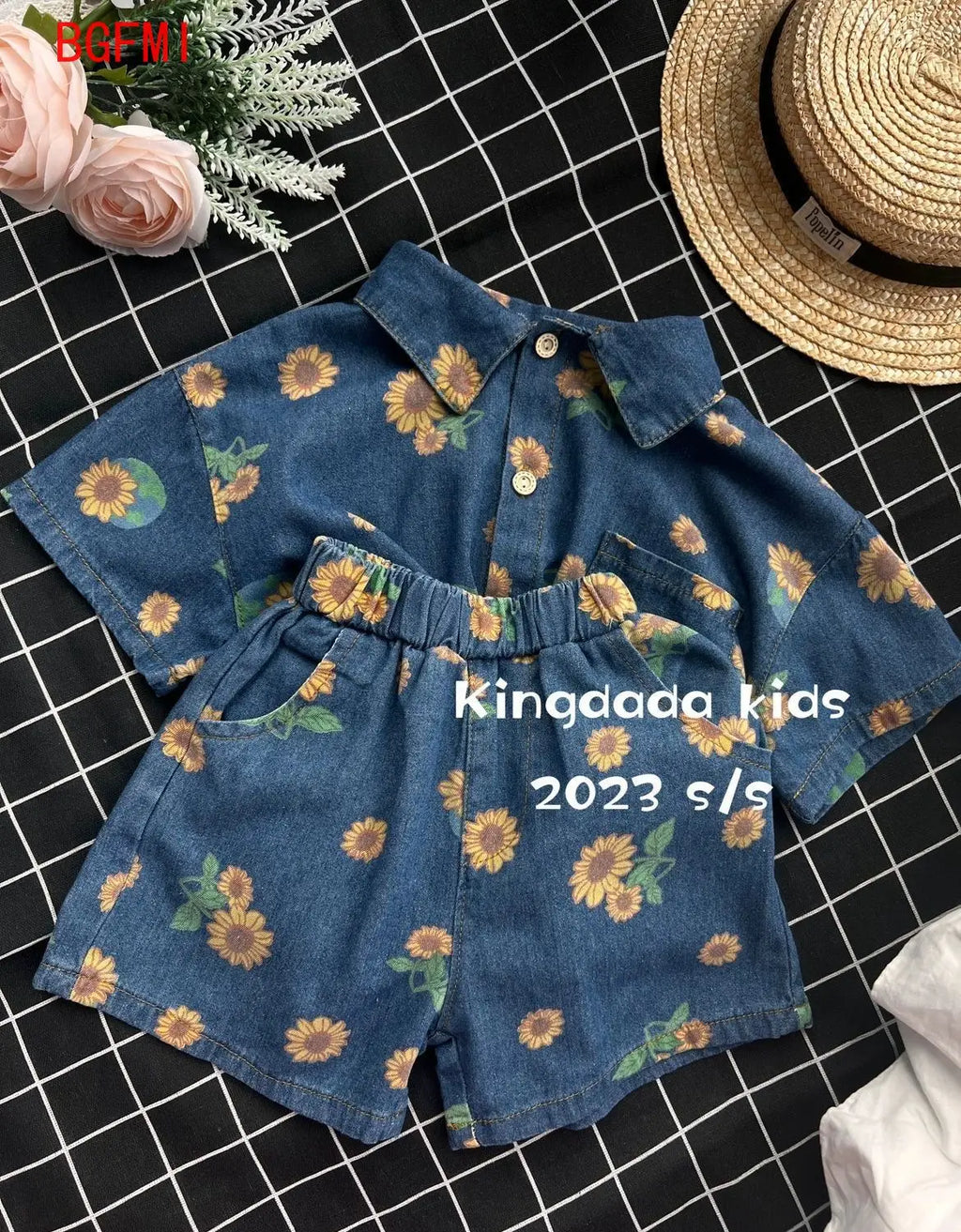 2026 Kid Daisy Soft Denim Short Sleeve Set Boys Girls Denim Shirts and Shorts Two Piece Set Ins Simple Casual Sportswear 2PCS