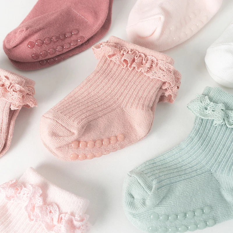 Lovely Infant Sock Cartoon Newborn Baby Socks Dispensing Glue Non-slip Cute Boys Girls Baby Socks Kids Sock Floor Socks