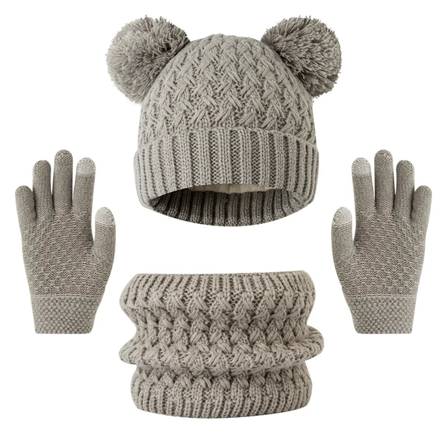 3pc knitted hats, scarves and gloves for children, suitable for children aged 3-12 to keep warm outdoors in winter.
