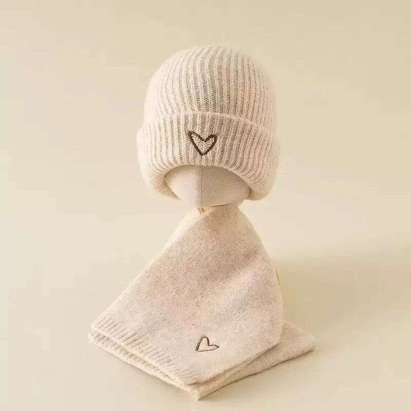 Solid Color Kids Knitted Hat Scarf Love Heart Embroidery Autumn Winter Warm Baby Beanie Outdoor Anti-cold Boys Girls Cap Scarves