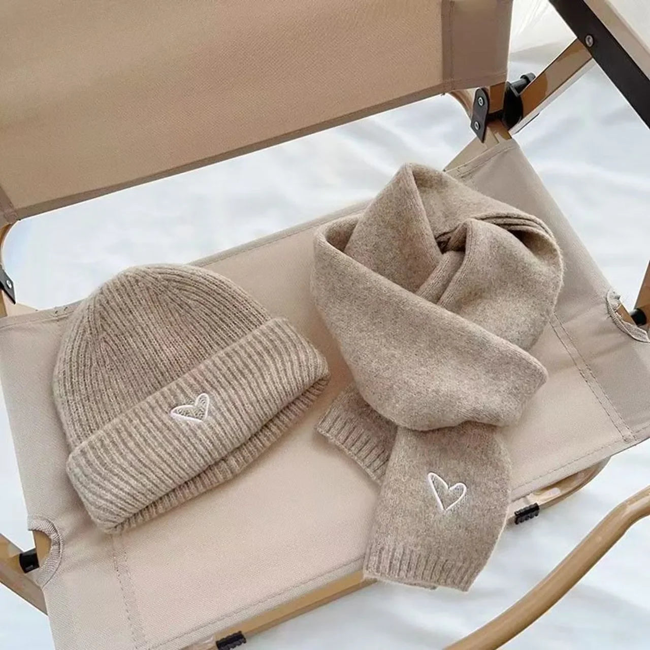 Solid Color Kids Knitted Hat Scarf Love Heart Embroidery Autumn Winter Warm Baby Beanie Outdoor Anti-cold Boys Girls Cap Scarves