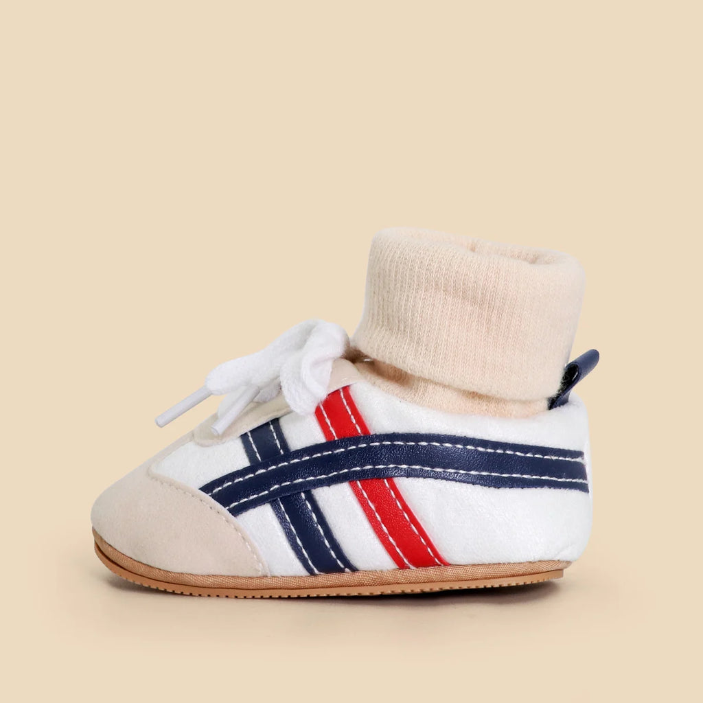 Baby Sock Shos Autumn and Winter Baby Girls Boys Ankle-covered Style 0-1 Year Old Anti Slip Fashion Design Newborn Infant Shoes