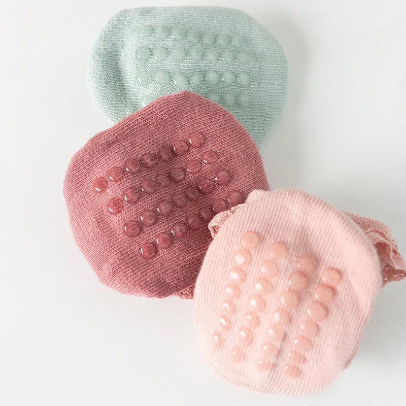 Lovely Infant Sock Cartoon Newborn Baby Socks Dispensing Glue Non-slip Cute Boys Girls Baby Socks Kids Sock Floor Socks