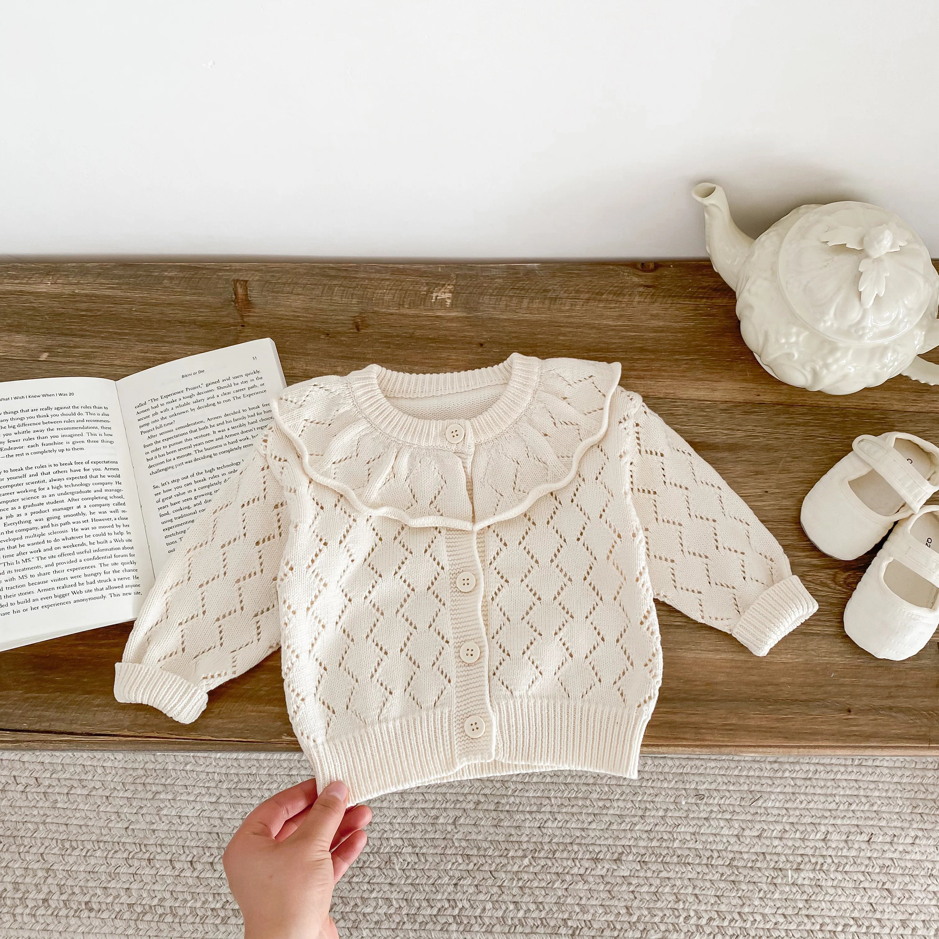 2026 Spring and autumn new collection girls' baby knit sweater with lace trim, large ruffled collar, long sleeve jacket