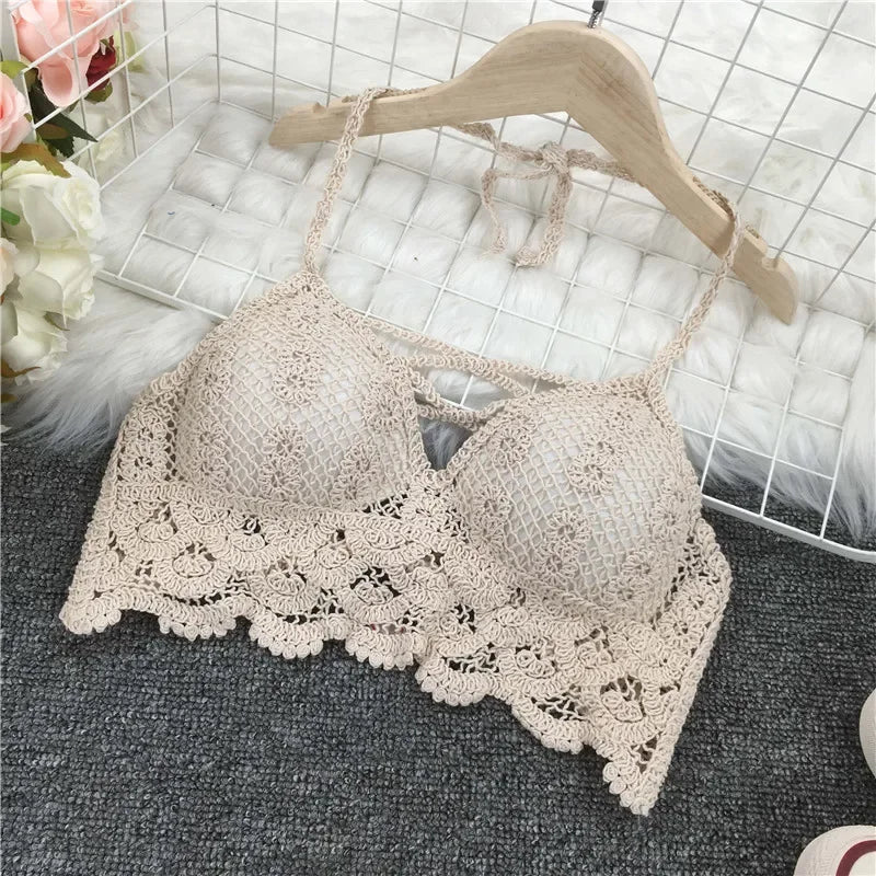Crop Tops Retro Wild Hollow Perspective Tassel Sexy Spaghetti Strap Tanke Top Women Built In Bra 2021 New Back Lace Halter Neck