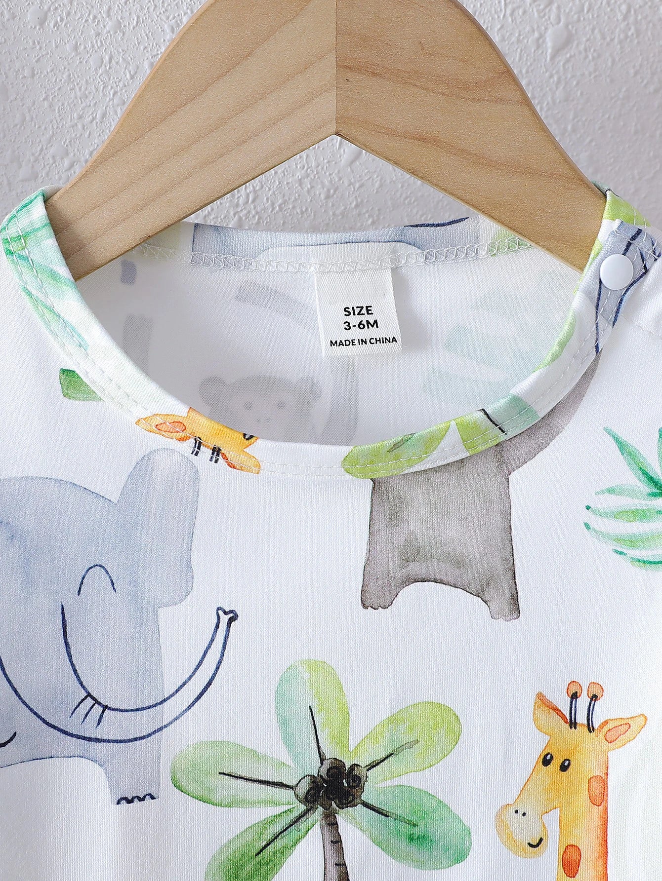 Infant Summer New Style Baby Boy’s Animal Print Short-Sleeve T-shirt and Solid Overalls Casual Two-Piece Set