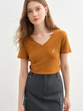 DUSHU Minimalist Style All-match V-neck T-shirt for Women 2025 New Summer Style Short-sleeved Waist Slimming Top 25DS82662