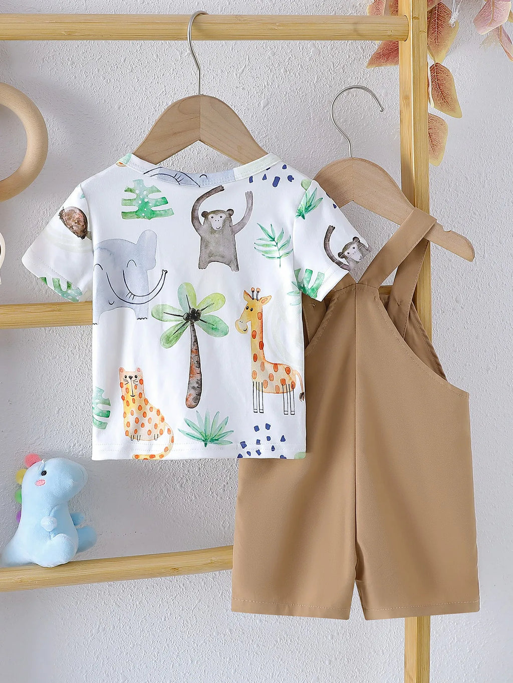 Infant Summer New Style Baby Boy’s Animal Print Short-Sleeve T-shirt and Solid Overalls Casual Two-Piece Set