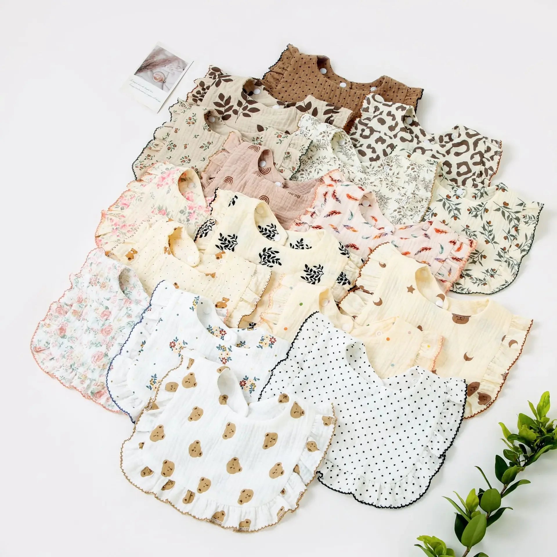 Cotton Baby Bib Infant Muslin Burp Cloths Girls Feeding Bibs Drool Saliva Towel Toddler Ruffle Floral Bib Babies Accessories