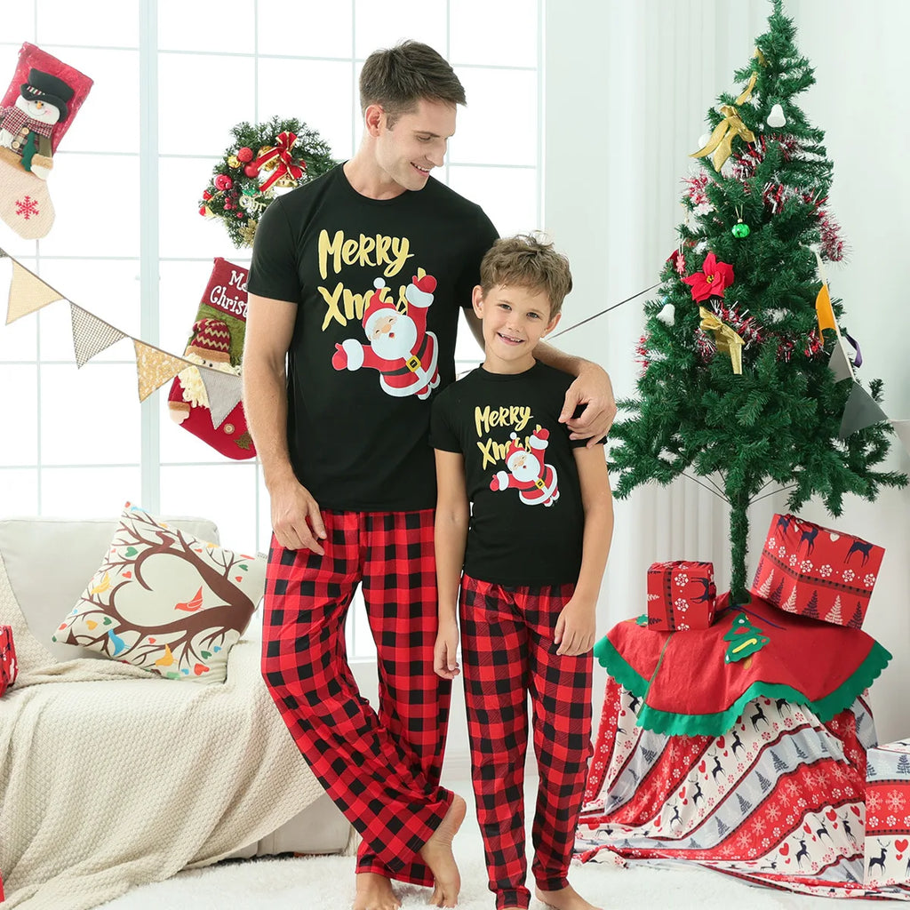 Xmas Family Look New Short Sleeve Christmas Matching Outfits Santa Tree Print Sleepwear Adults Kids Cute Pajamas Set Baby Romper
