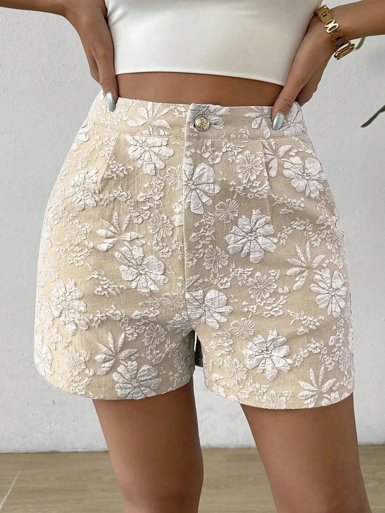 Women's Summer Floral Jacquard Shorts Embroidery Straight Leg Shorts with Pocket