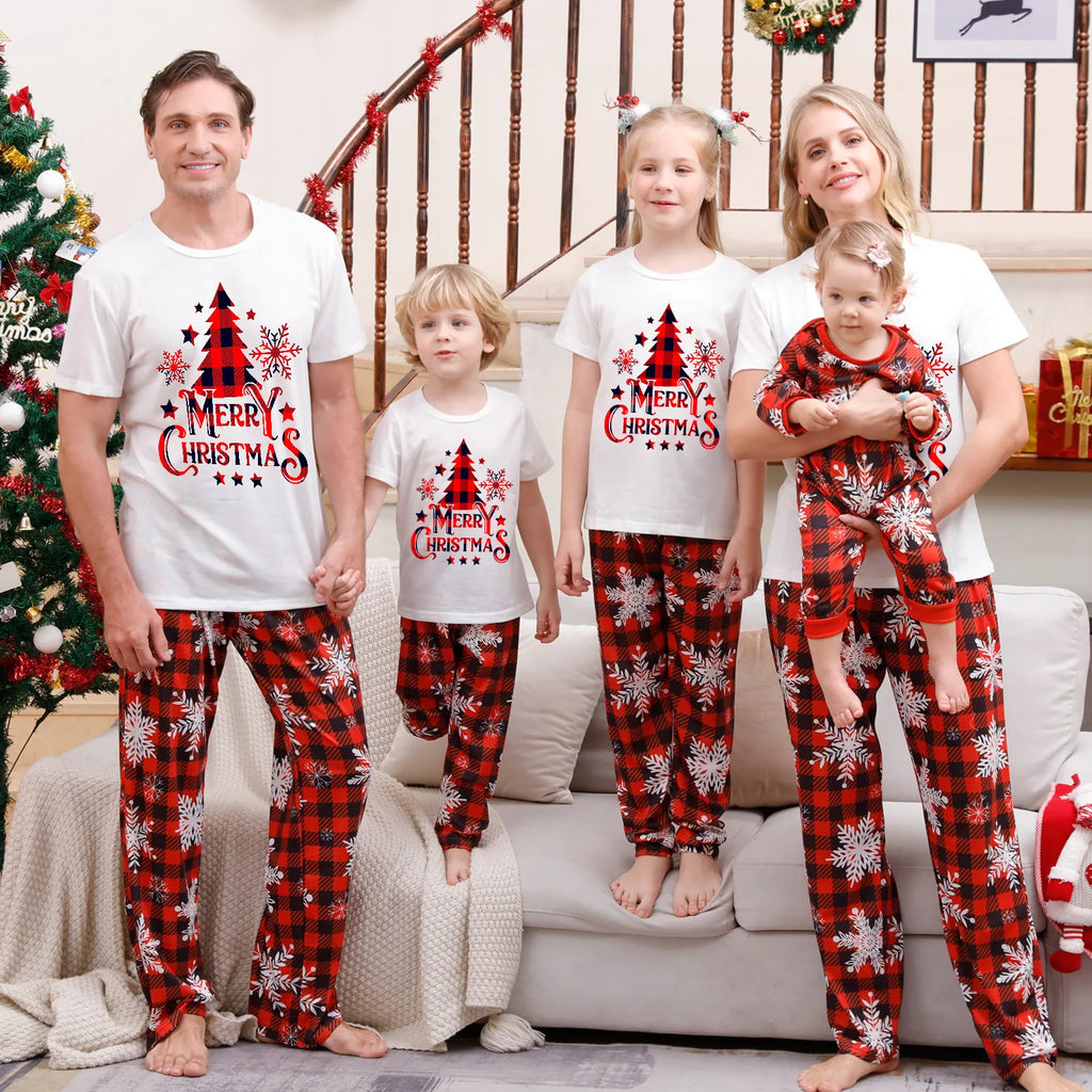 Xmas Family Look New Short Sleeve Christmas Matching Outfits Santa Tree Print Sleepwear Adults Kids Cute Pajamas Set Baby Romper