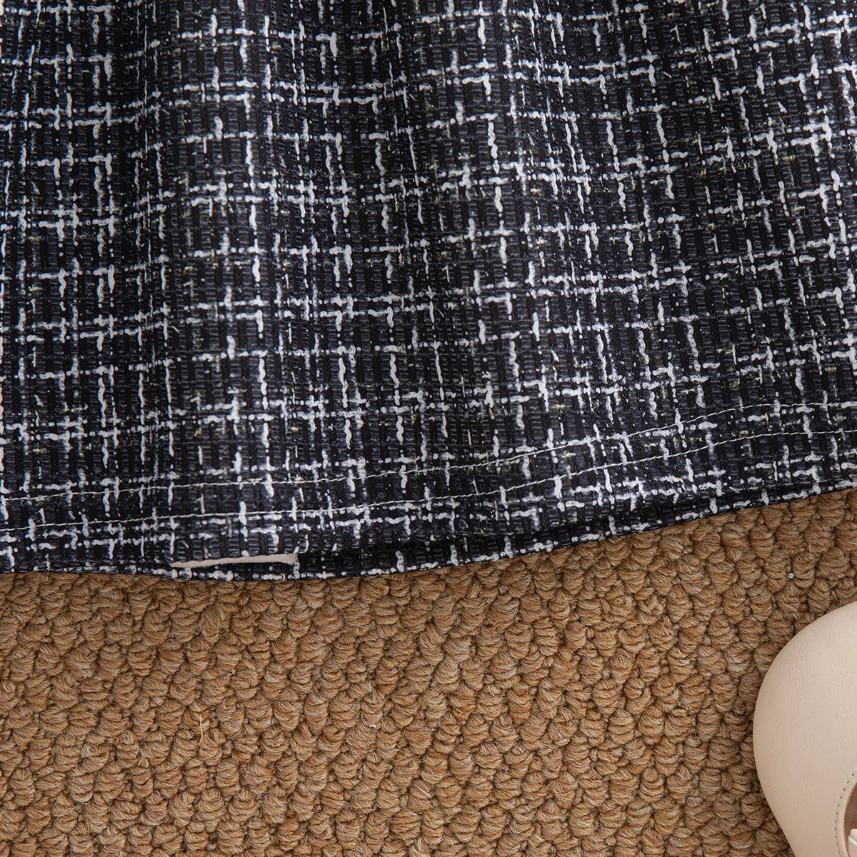Spring And Autumn New Black Checkered Baby Girl Dress, Sweet Bow Children'S Clothing For Babies Aged 9 Months To 3 Years Old
