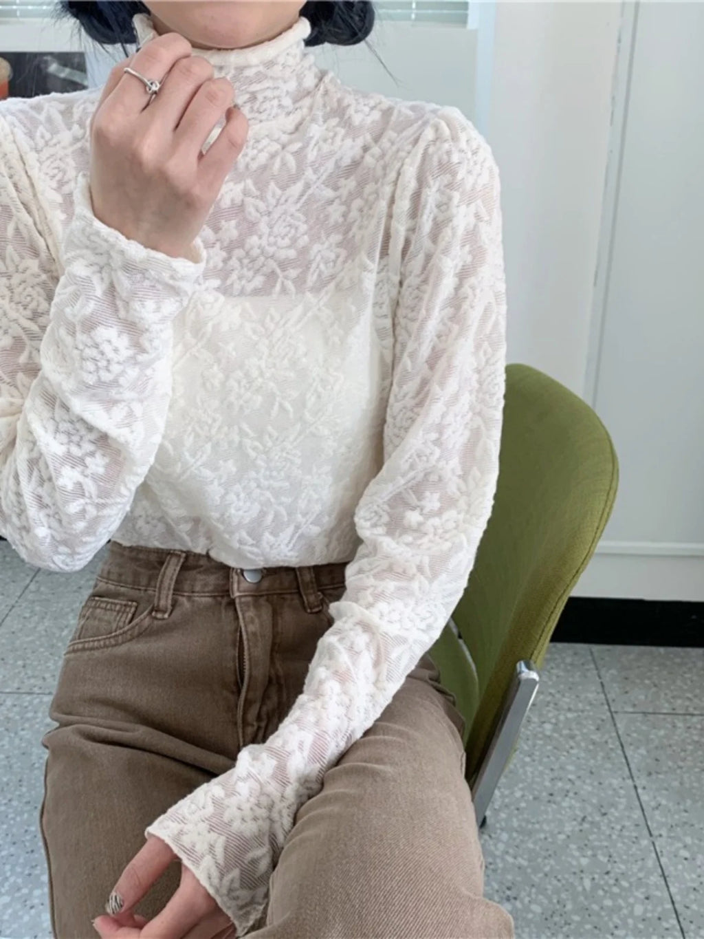 White Lace Long Sleeve Mesh Base Shirt Half High Collar Thin Slim Fit Inner Wear Top Korean Style Commute Fashion Design