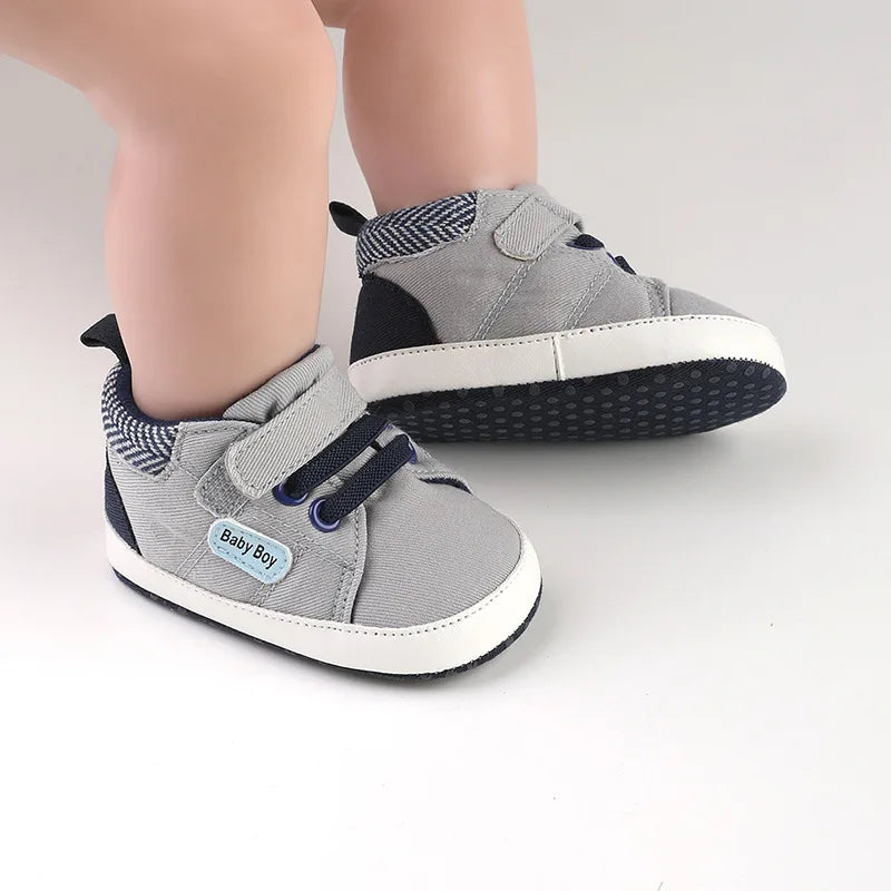 Spring and Autumn Style 0-1 Year Old Baby Walking Shoes Soft Soled Baby Shoes Canvas Non Falling Shoes Casual Baby Shoes