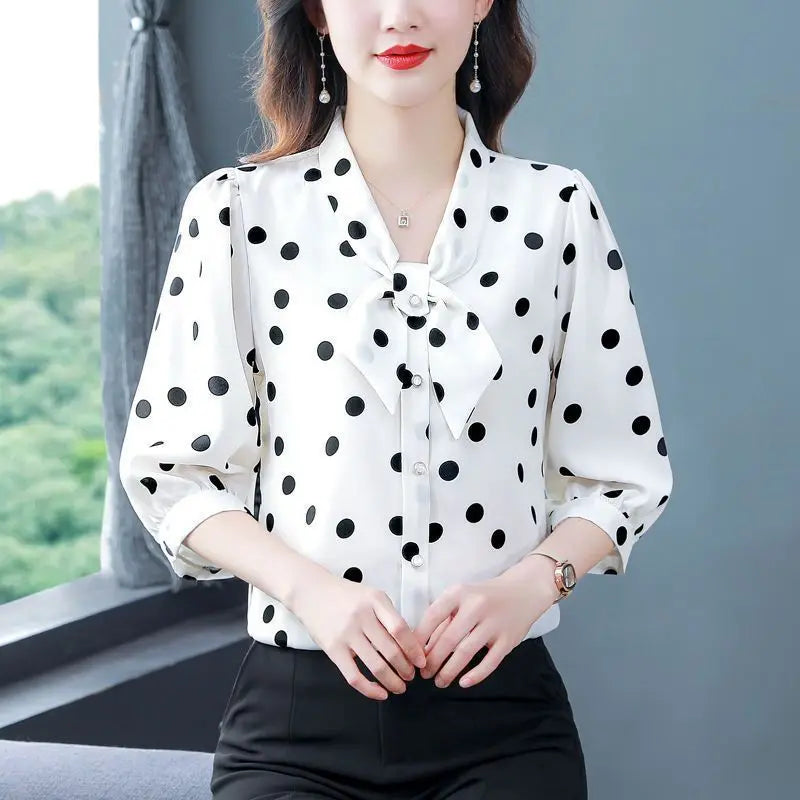 V-neck and Three-quarter Sleeve Middle-aged and Streamer Chiffon Slim and Versatile Age-reducing Fashion Thin Shirt