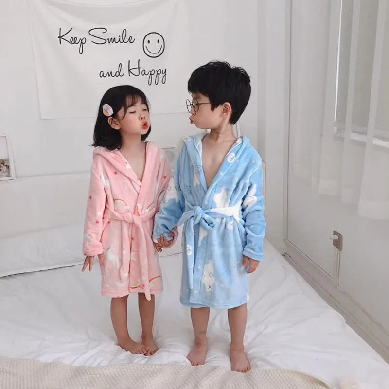Thickened Warm Flannel Children's Bathrobe Boy Robe Homewear Cartoon Hooded Girls Pajamas Long-Sleeved Nightwear Kids Sleepwear