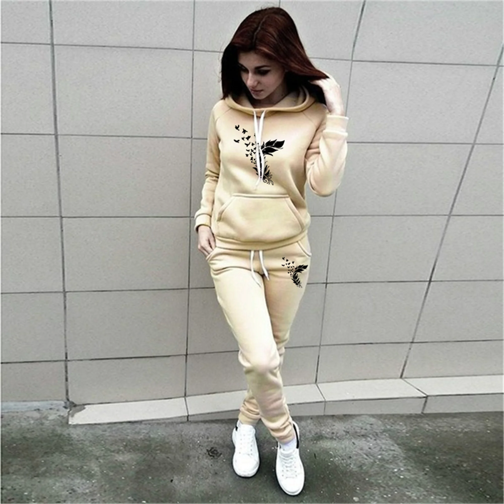 New Fashion Women's Hoodie Set Feather Flying Swallow Print Long Sleeve Pullover Hoodie Two Piece Women's Sportswear
