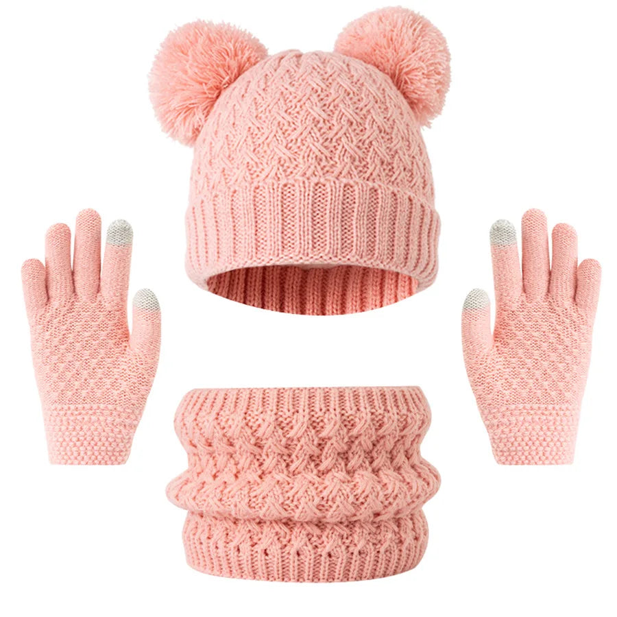 3pc knitted hats, scarves and gloves for children, suitable for children aged 3-12 to keep warm outdoors in winter.