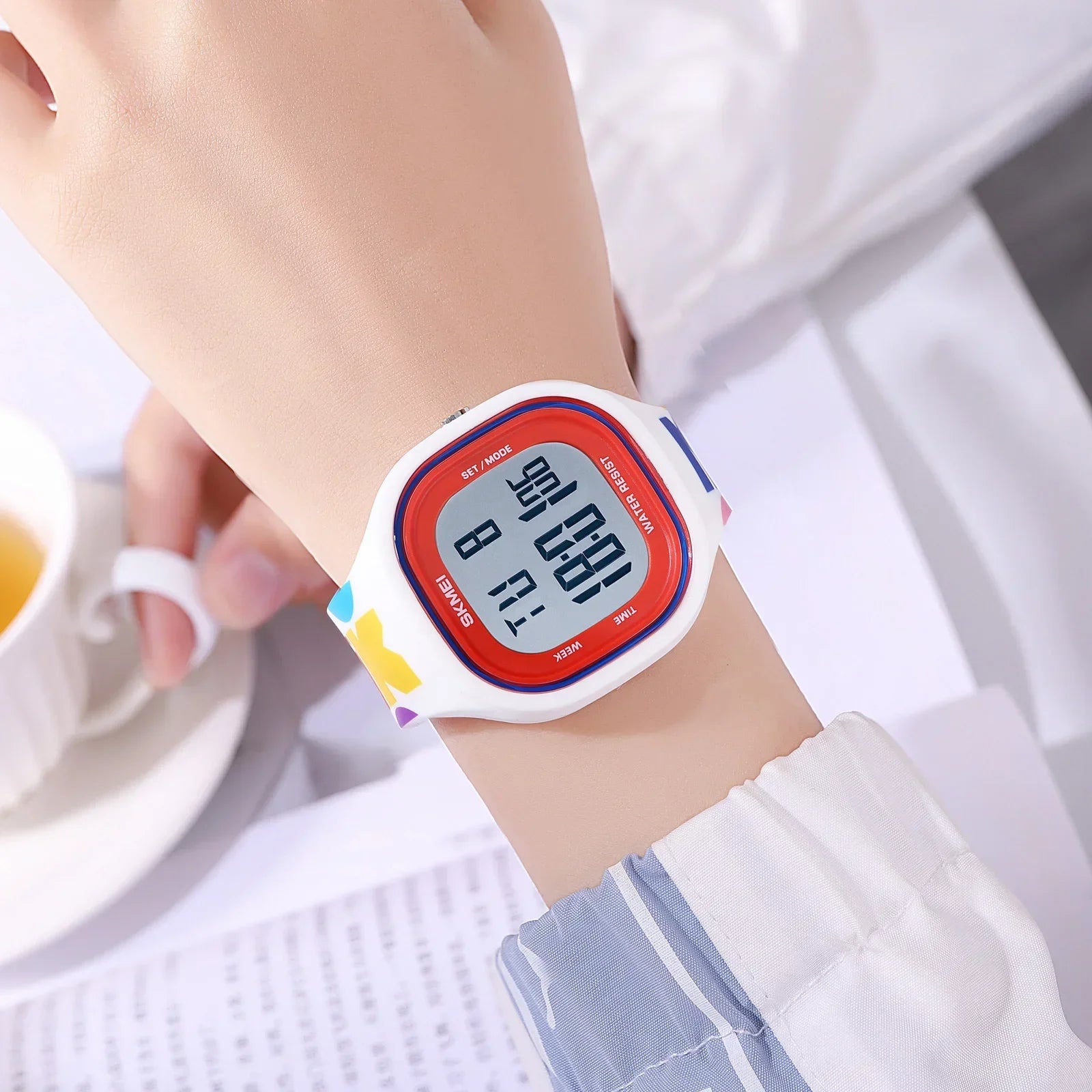 SKMEI 2290 Wristwatch For Teenager Boys and Girls Cool Vitality Stopwatch Digital Sports Watches Male Fashion 5Bar Waterproof