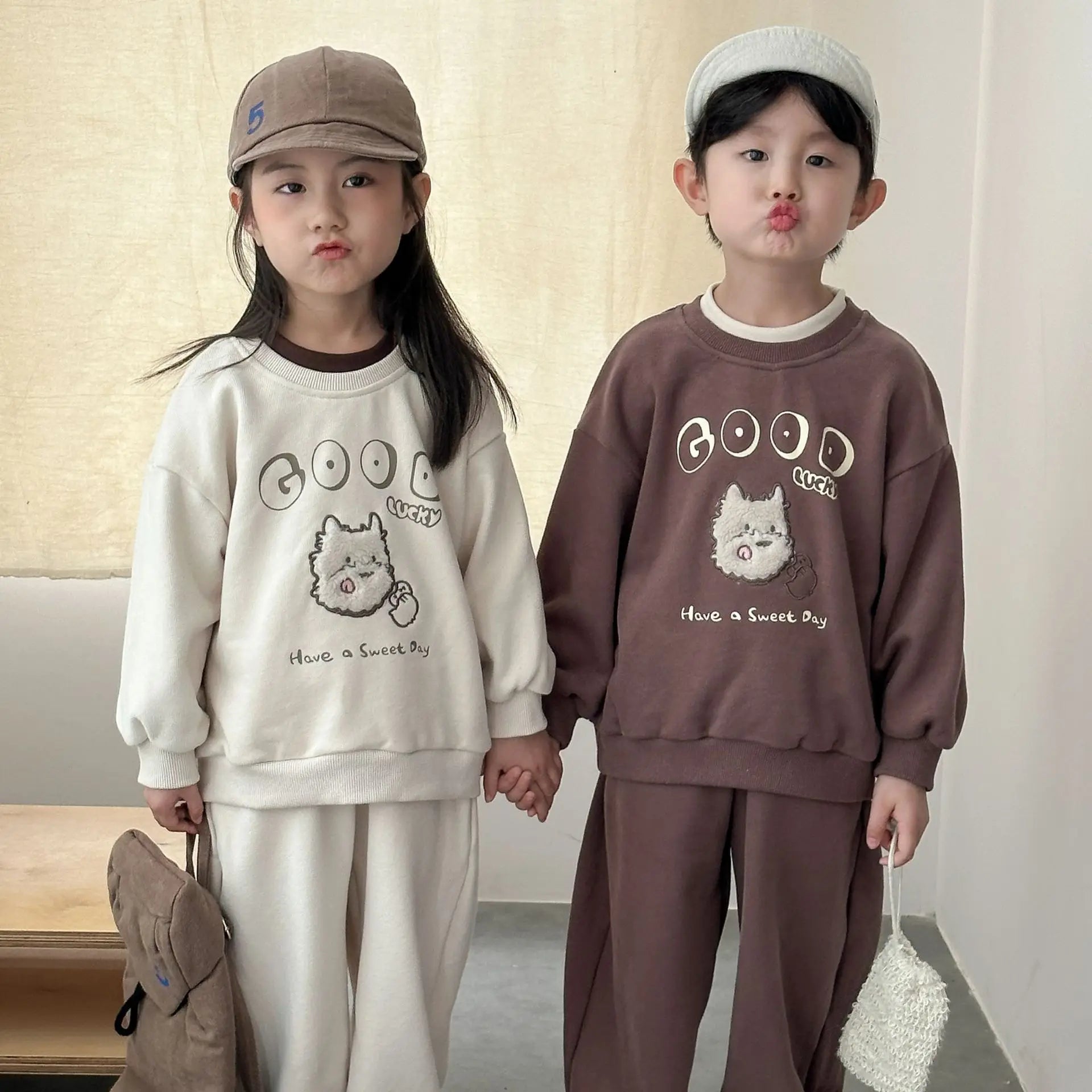 2026 Autumn New Children Long Sleeve Clothes Set Boys Girls Cartoon Sweatshirt + Pants 2pcs Suit Cotton Kids Loose Sports Set