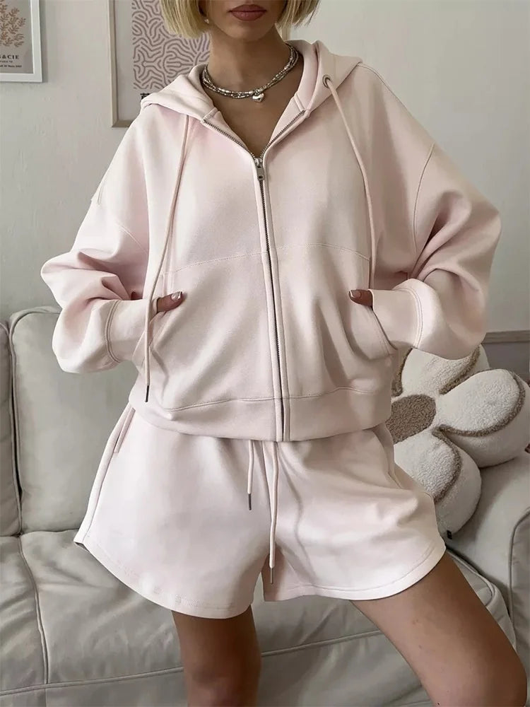 Women's Hooded Sweatshirt with Large Pockets And Shorts Two-Piece Fashionable Winter Set Long Sleeve Color Block Style