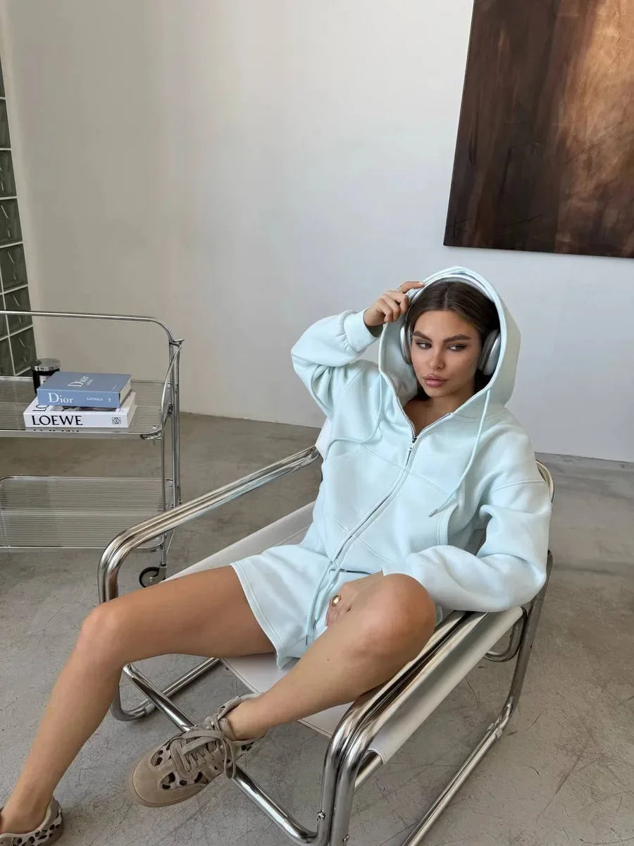 Women's Hooded Sweatshirt with Large Pockets And Shorts Two-Piece Fashionable Winter Set Long Sleeve Color Block Style