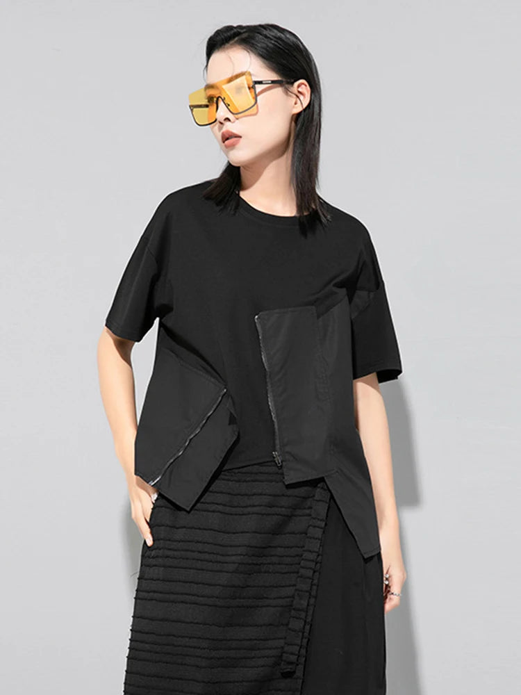 [EAM] Women White Irregular Zippper Casual Big Size T-shirt New Round Neck Short Sleeve Fashion Tide Spring Summer 2026 1DE8921