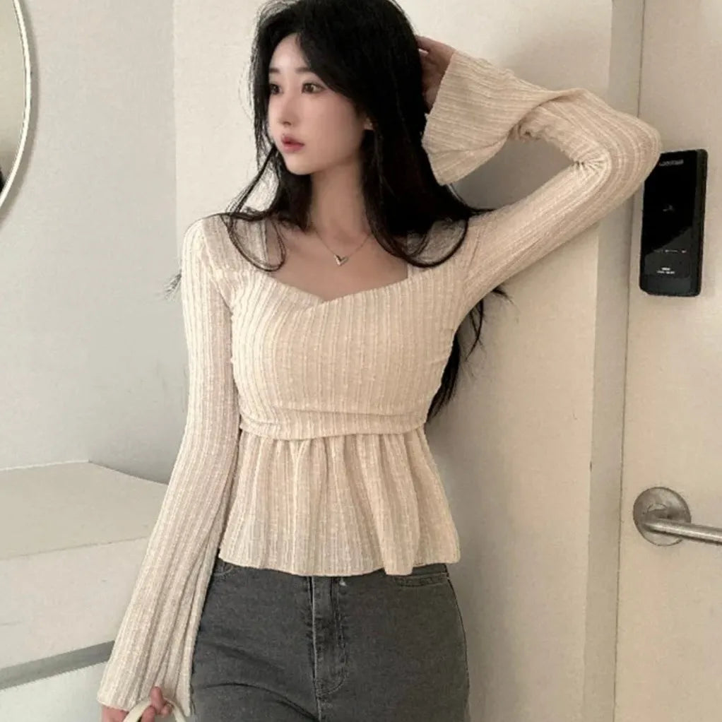 Chic Design Knitted Sweater Women's Square Collar Waist Cinched Flared Sleeve Inner Wear Short Top Commute Style